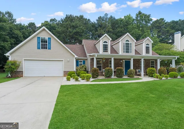 Photo 1 of Sale Pending at 517 Annslee Ln, Loganville, GA 30052 | MLS# 10785418 | Listing updated on 2026-09-30