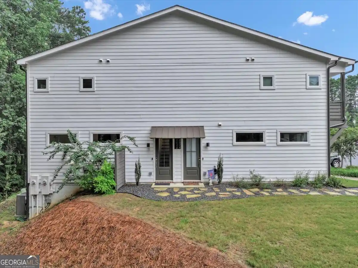 Listing Photo 1 - Condo for sale in 4826 Allatoona Gtwy located at 4826 Allatoona Gtwy, Acworth, GA 30101 - Unit 4826 Allatoona Gateway