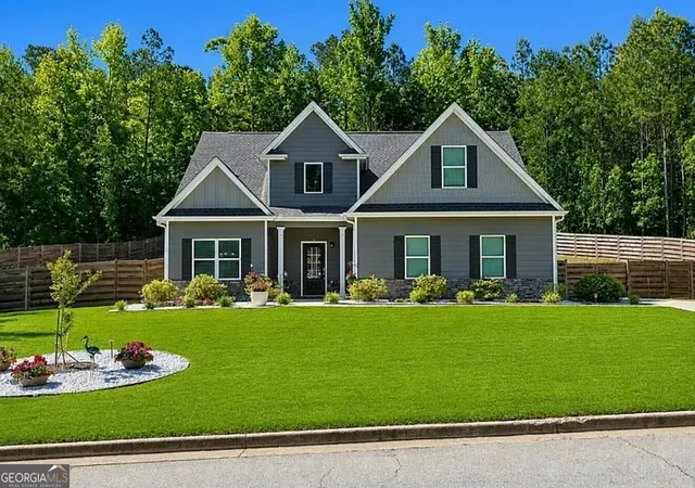 1st image of 20 Hawthorn Ln, Covington, GA 30014 | MLS# 10796675