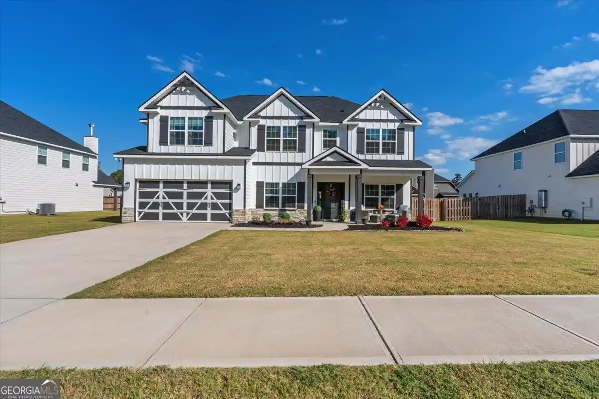 Photo 1 of Single family home for sale at 876 Kilworth Cir, Grovetown, GA 30813 | MLS# 10866794 | Listing updated on 2026-10-18