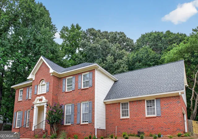 Photo 2 of Single family home for sale at 840 Eagle View Trl, Lawrenceville, GA 30044 | MLS# 10807777 | Listing updated on 2026-09-16