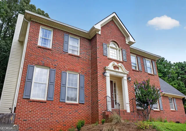 Photo 3 of Single family home for sale at 840 Eagle View Trl, Lawrenceville, GA 30044 | MLS# 10807777 | Listing updated on 2026-09-16