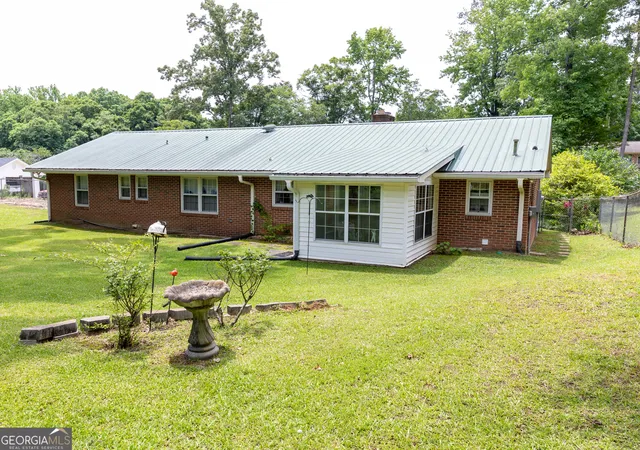 image of 508 Ridgecrest Dr, Elberton, GA 30635 | MLS# 10774878