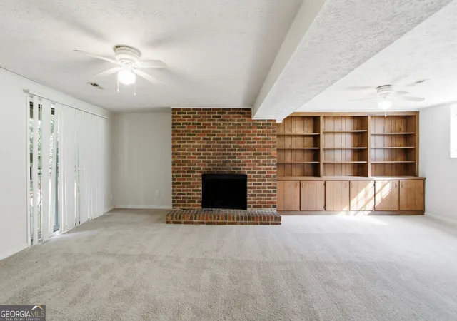 Photo 3 of Sale Pending at 1446 Walnut Ridge Wy, Stone Mountain, GA 30083 | MLS# 10809406 | Listing updated on 2026-09-16
