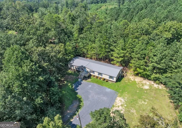 Photo 4 of Single family home for sale at 827 Brackett Ridge Rd, Chatsworth, GA 30705 | MLS# 10826244 | Listing updated on 2026-09-24