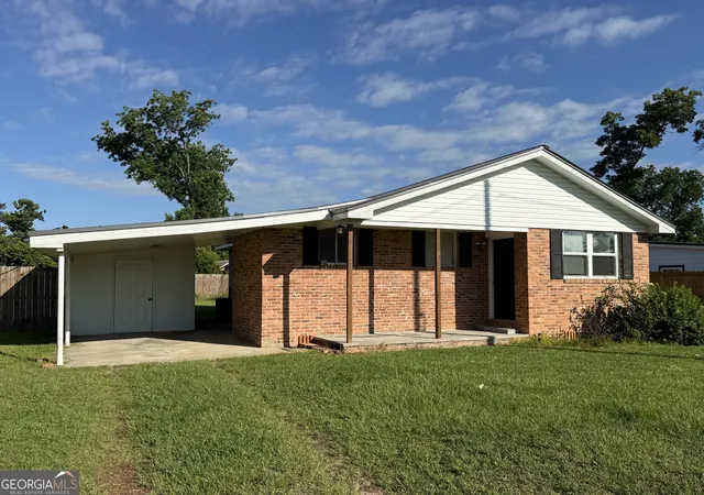 Homes for sale in Swainsboro, GA | 126 Tammy Dr, Swainsboro, GA 30401 | MLS# 10791929