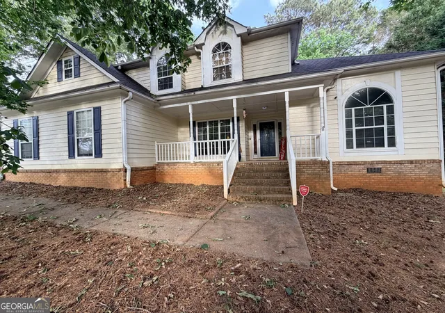 3rd image of 426 Pates Lake Ct, Hampton, GA 30228 | MLS# 10755340
