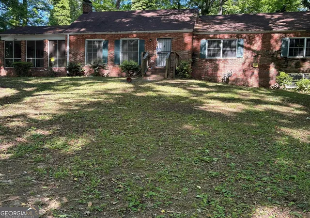 1st image of 1976 Delowe Dr Sw, Atlanta, GA 30311 | MLS# 10792417