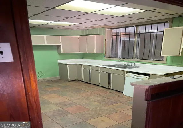 5th image of 1976 Delowe Dr Sw, Atlanta, GA 30311 | MLS# 10792417