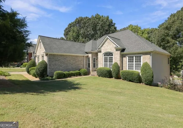 Single family home for sale at 174 Azalea Chase Dr, Suwanee, GA 30024 | MLS# 10855836