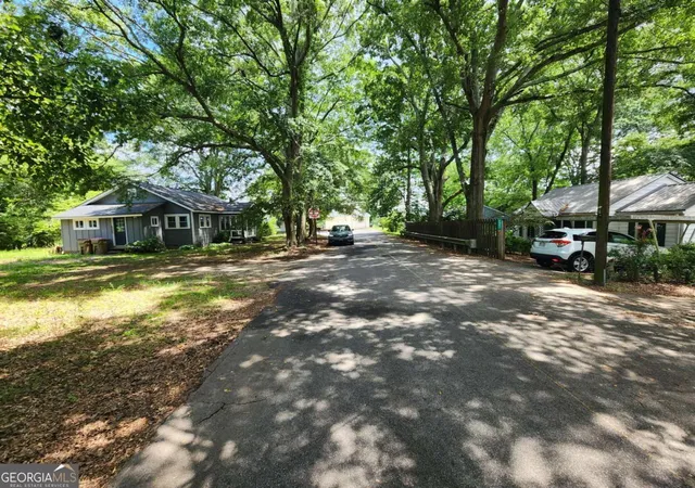 Homes for sale in Flowery Branch, GA | 5308Is Tanner St, Flowery Branch, GA 30542 | MLS# 10792806