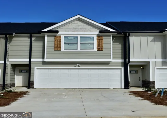 Photo 3 of Townhouse for sale at 6362 Pine Ridge Pt, Lula, GA 30554 | MLS# 10803902 | Listing updated on 2026-08-26