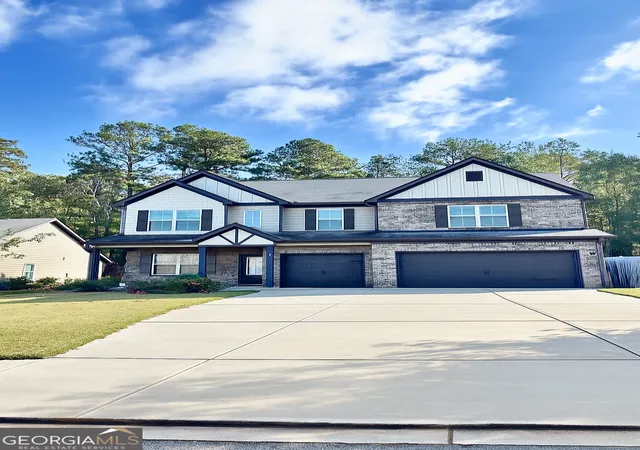 Photo 1 of Single family home for sale at 197 Weymouth Dr, Locust Grove, GA 30248 | MLS# 10809663 | Listing updated on 2026-08-04