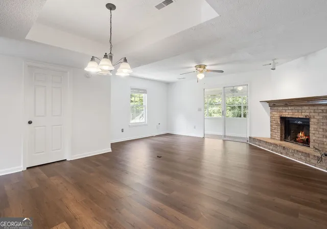 Photo 4 of Townhouse for sale at 759 Coventry Township Pl, Marietta, GA 30062 | MLS# 10798811 | Listing updated on 2026-09-16