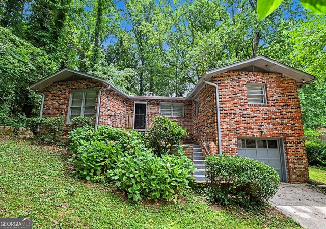 2nd image of 3934 Ensign Ct, Atlanta, GA 30341 | MLS# 10797328