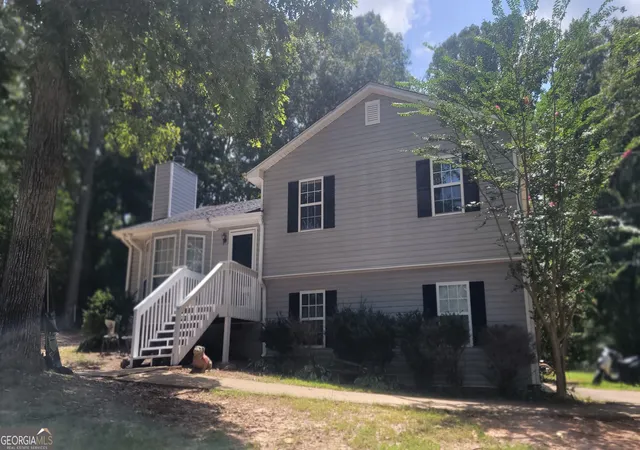 1st image of 124 Taylors Ln, Carrollton, GA 30117 | MLS# 10816078