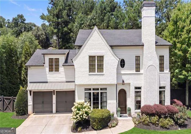 Photo 1 of Sale Pending at 4145 W Cooper Lake Dr Se, Smyrna, GA 30082 | MLS# 10816392 | Listing updated on 2026-08-27