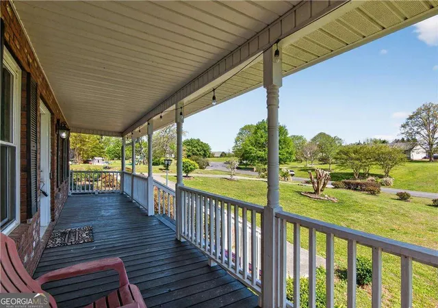 Photo 2 of Single family home for sale at 41 Terrace Ct, Chatsworth, GA 30705 | MLS# 10727958 | Listing updated on 2026-09-14