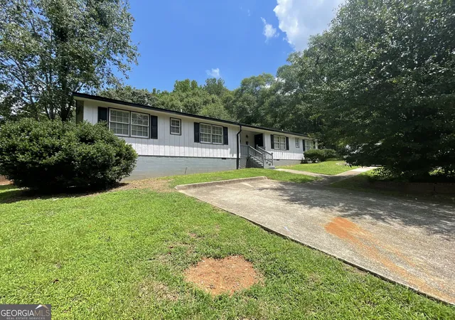 1st image of 4420 Lynn Ct, Powder Springs, GA 30127 | MLS# 10805767