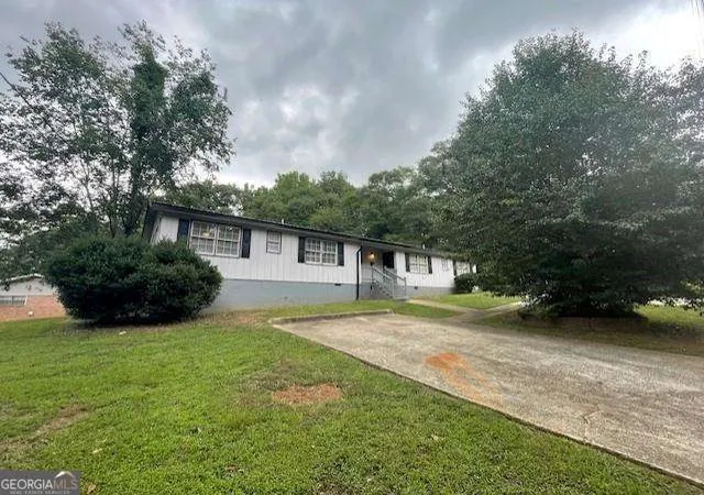 3rd image of 4420 Lynn Ct, Powder Springs, GA 30127 | MLS# 10805767