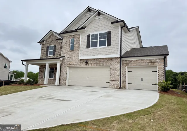 Photo 2 of Single family home for sale at 5271 Baymont Dr, Gainesville, GA 30507 | MLS# 10696898 | Listing updated on 2026-09-21