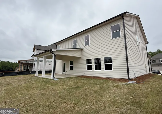 Photo 3 of Single family home for sale at 5271 Baymont Dr, Gainesville, GA 30507 | MLS# 10696898 | Listing updated on 2026-09-21