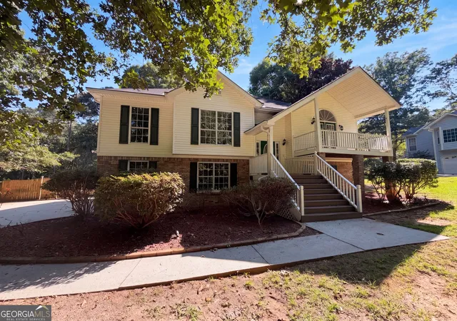 Photo 1 of Single family home for sale at 6863 Alexander Pkwy, Douglasville, GA 30135 | MLS# 10836396 | Listing updated on 2026-09-13