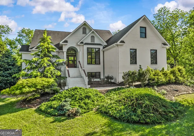 Photo 3 of Single family home for sale at 1110 Summit Cir, Watkinsville, GA 30677 | MLS# 10738717 | Listing updated on 2026-08-16