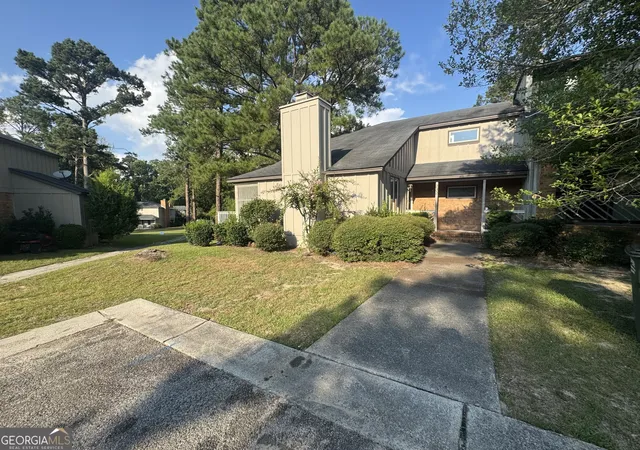 Photo 2 of Sale Pending at 232 Westbrooke Dr, Statesboro, GA 30458 | MLS# 10806630 | Listing updated on 2026-09-16