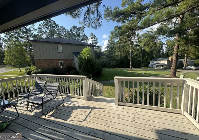 Photo 3 of Sale Pending at 232 Westbrooke Dr, Statesboro, GA 30458 | MLS# 10806630 | Listing updated on 2026-09-16