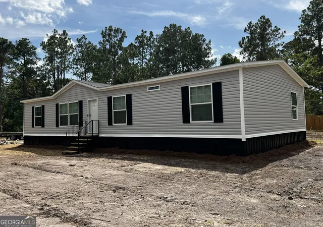 4th image of 73 Oak Dr, Jesup, GA 31545 | MLS# 10812121