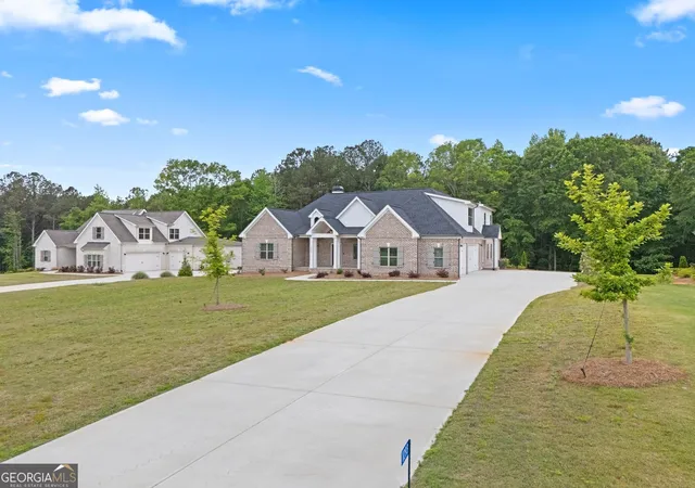 Photo 2 of Single family home for sale at 1293 Beebalm Dr, Statham, GA 30666 | MLS# 10702886 | Listing updated on 2026-06-26
