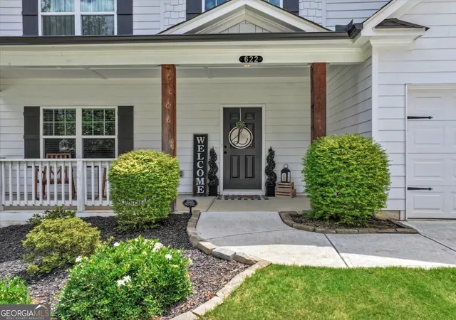 Photo 2 of Single family home for sale at 622 Edgemore Rd, Canton, GA 30114 | MLS# 10828036 | Listing updated on 2026-10-16
