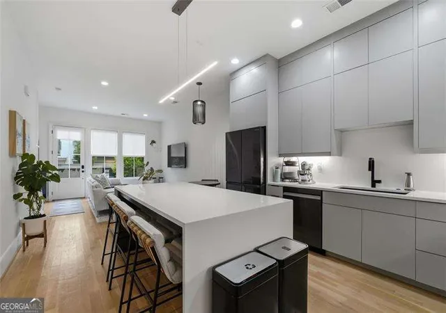 Photo 1 of Townhouse for sale at 677 Exchange St Se, Atlanta, GA 30315 | MLS# 10791138 | Listing updated on 2026-08-02