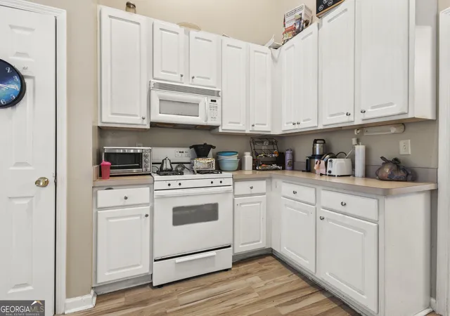 9th image of 385 Avian Forest Dr, Stockbridge, GA 30281 | MLS# 10799291