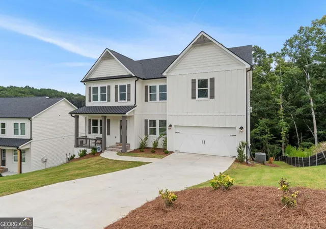 Photo 3 of Single family home for sale at 149 Silvercrest Dr, Acworth, GA 30101 | MLS# 10818729 | Listing updated on 2026-10-08