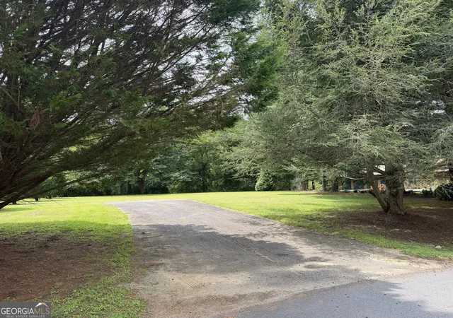 2nd image of 0 Rivers Edge Dr, Hayesville, NC 28904 | MLS# 10817429