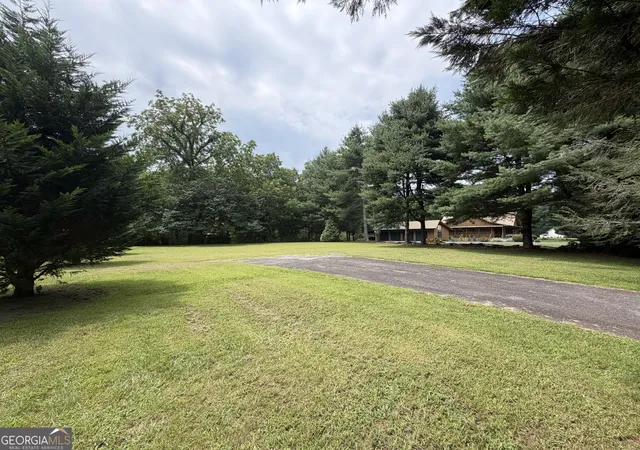 3rd image of 0 Rivers Edge Dr, Hayesville, NC 28904 | MLS# 10817429
