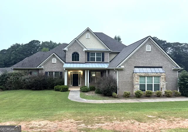 Photo 1 of Single family home for sale at 125 Trustin Lake Dr, Fayetteville, GA 30214 | MLS# 10836516 | Listing updated on 2026-09-14