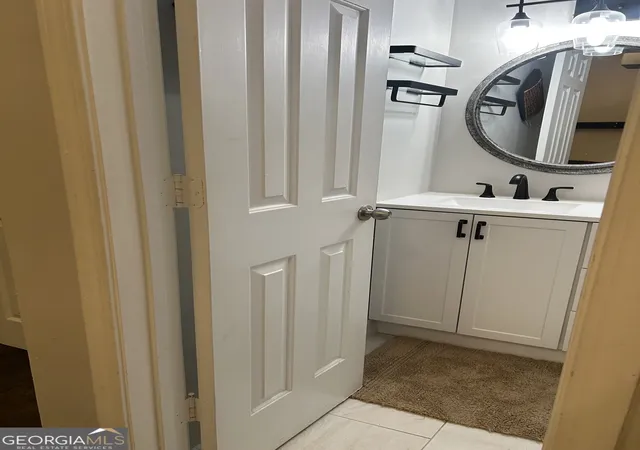 Photo 2 of Condo for sale at 32 Peachtree St Nw #APT 802, Atlanta, GA 30303 | MLS# 10790787 | Listing updated on 2026-08-28