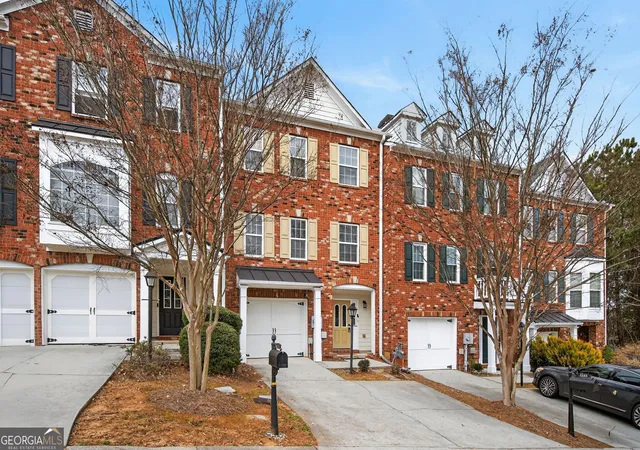 Homes for sale in Suwanee, GA | 1186 Lake Point Wy, Suwanee, GA 30024 | MLS# 10773613