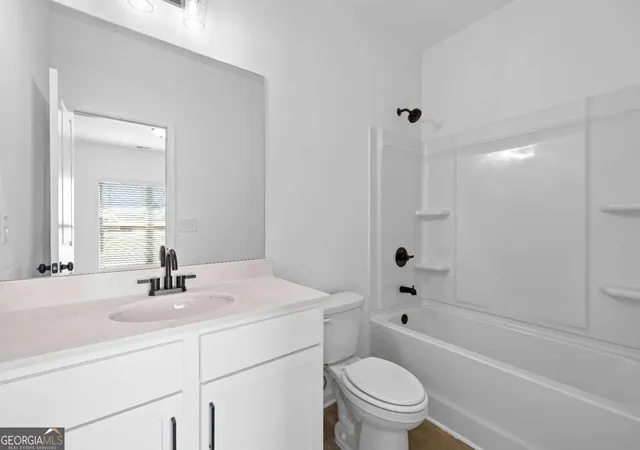 Photo 3 of Townhouse for sale at 36 Nickel Dr #17, Newnan, GA 30265 | MLS# 10797867 | Listing updated on 2026-10-08