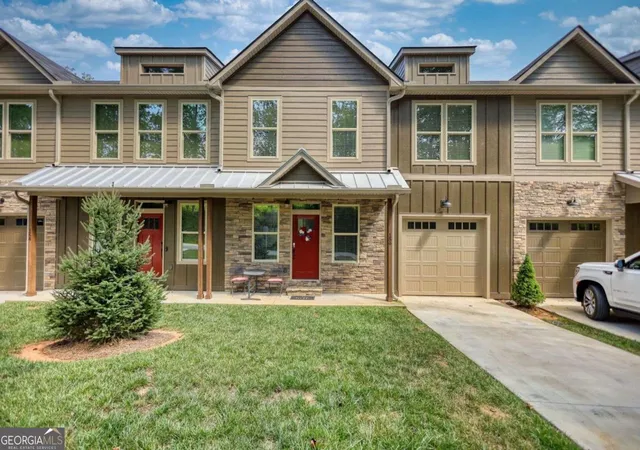 Photo 2 of Townhouse for sale at 156 Smith St, Clayton, GA 30525 | MLS# 10796335 | Listing updated on 2026-09-10