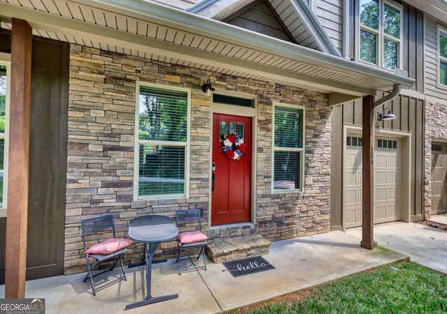 Photo 4 of Townhouse for sale at 156 Smith St, Clayton, GA 30525 | MLS# 10796335 | Listing updated on 2026-09-10