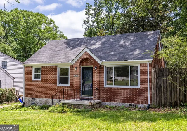Photo 2 of Single family home for sale at 2019 Marco Dr, Decatur, GA 30032 | MLS# 10781369 | Listing updated on 2026-09-04