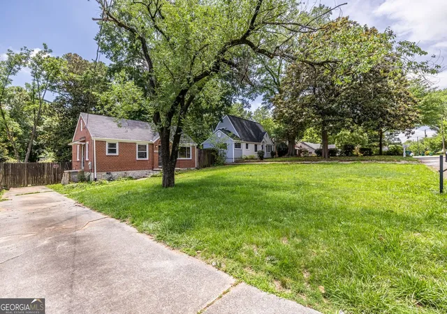 Photo 3 of Single family home for sale at 2019 Marco Dr, Decatur, GA 30032 | MLS# 10781369 | Listing updated on 2026-09-04