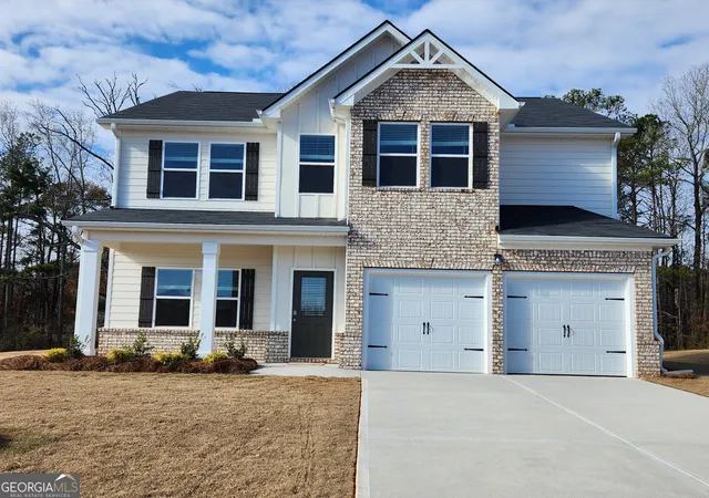 Homes for sale in Mcdonough, GA | 203 Crabapple Rd, Mcdonough, GA 30253 | MLS# 10760109