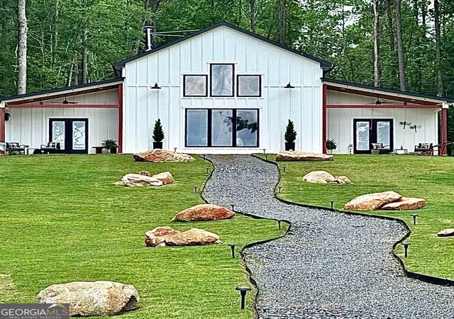 1st image of 925 Bear Creek Marina Rd, Mansfield, GA 30055 | MLS# 10818858