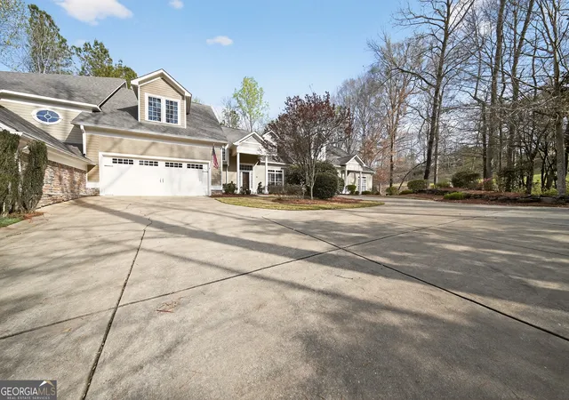 Photo 3 of Single family home for sale at 4701 Turnberry Ln #0009B, Columbus, GA 31909 | MLS# 10735606 | Listing updated on 2026-08-14