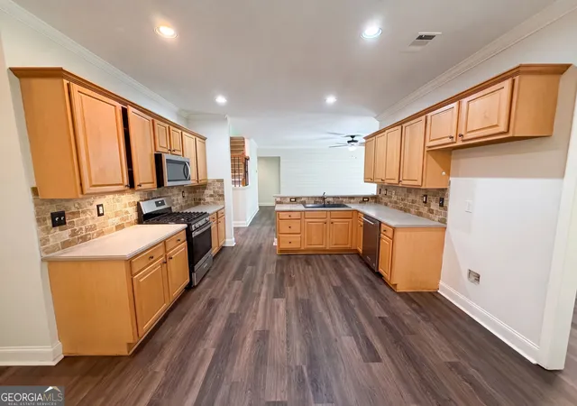 Photo 2 of Single family home for sale at 8635 Amsbury Wy, Cumming, GA 30041 | MLS# 10799568 | Listing updated on 2026-09-12